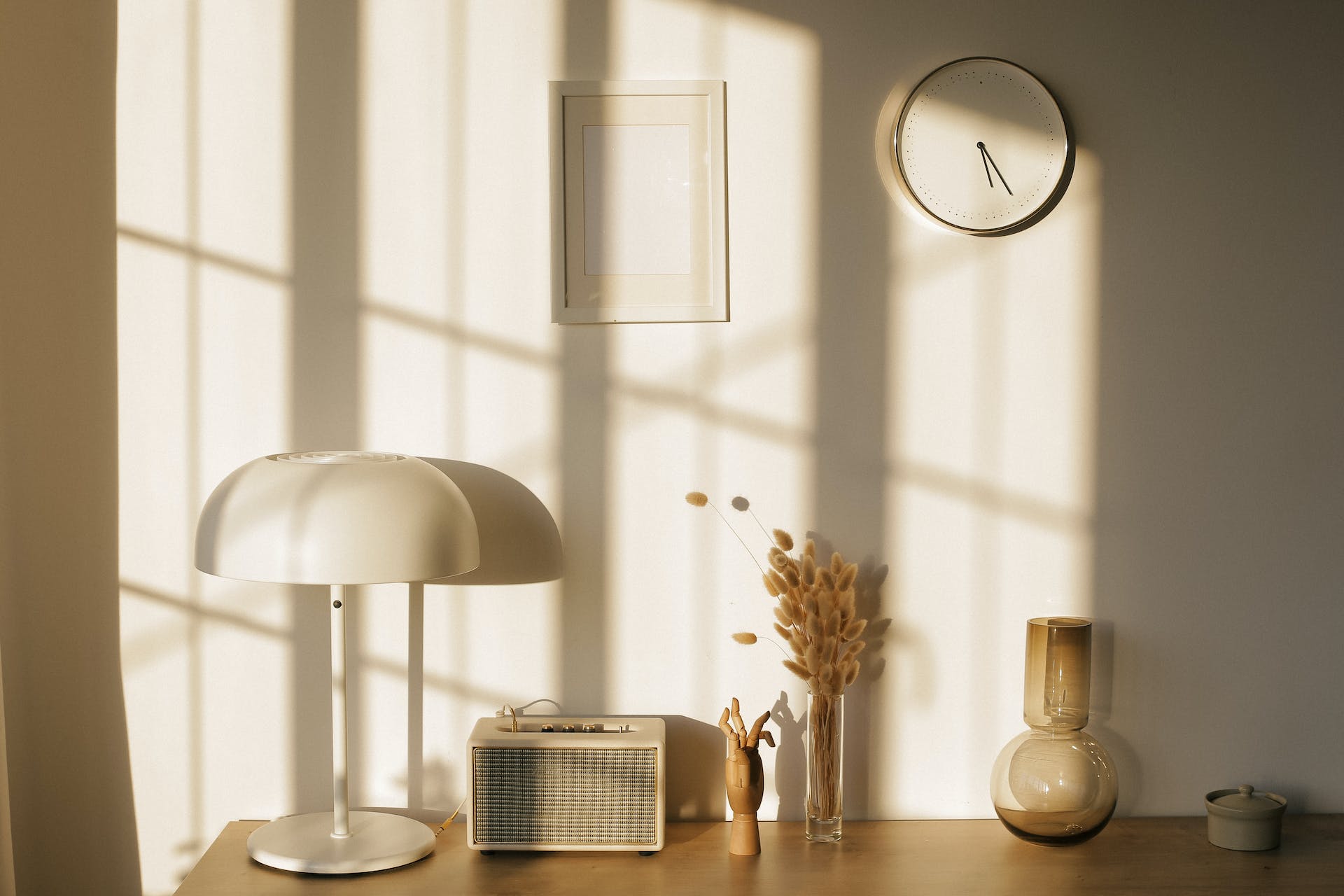 How to Choose a Table Lamp: A Comprehensive Guide to Illuminating Your